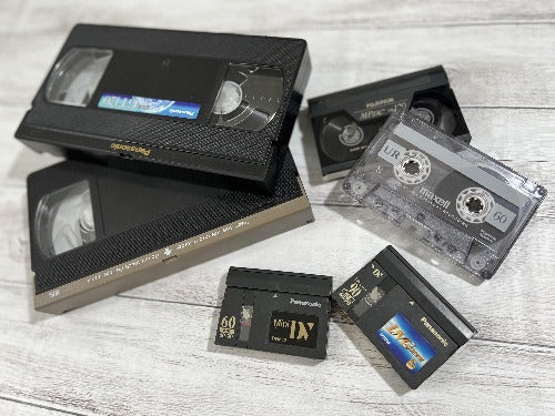 F:ビデオテープ・カセットテープ
